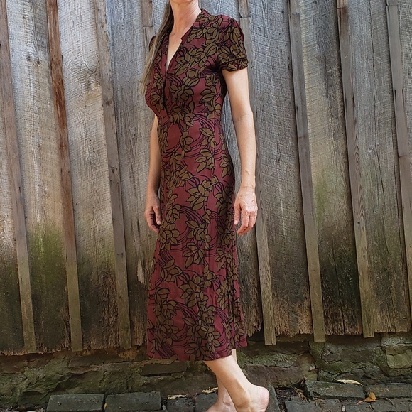 Urban Outfitters Retro Dress - Picture 2 of 10